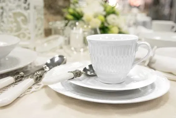 filizanka-250-ml-spodek-sofia-biala-kolor-bialy-stan-nowy