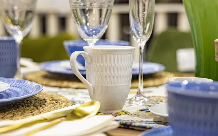 kubek-porcelanowy-300-ml-sofia-biala-stan-nowy