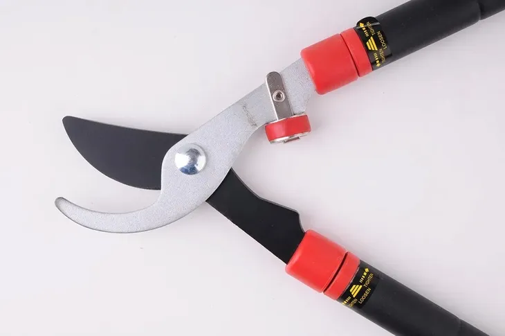 sekator-teleskopowy-630-960mm-stan-nowy-zasilanie-reczne