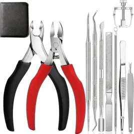 rozbudowany-zestaw-cazek-szczypiec-do-paznokci