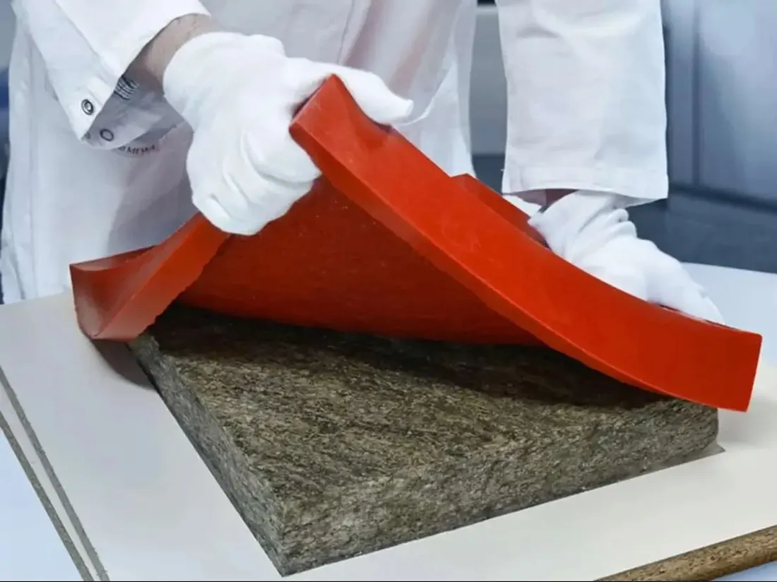 decha-antic-75x25-plyta-betonowa-105-m2-imitacja-drewna-postarzane-drewno-stan-nowy