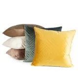 poszewka-sofia-2-45x45-cm-czarny-stan-nowy