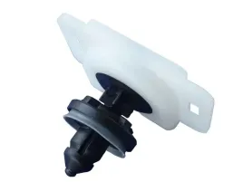 5x-ford-c-max-focus-04-10-spinka-8-tapicerki-drzwi