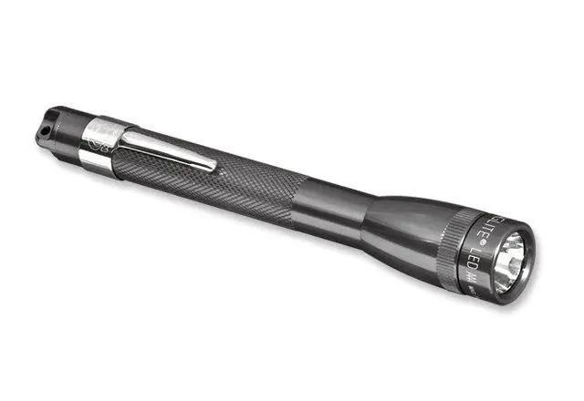 latarka-mini-maglite-led-aaa-p32092-stan-nowy