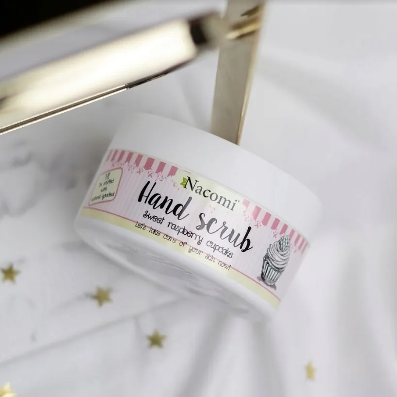 nacomi-hand-scrub-naturalny-peeling-do-rak-125g