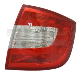 skoda-rapid-12-lampa-tylna-prawa