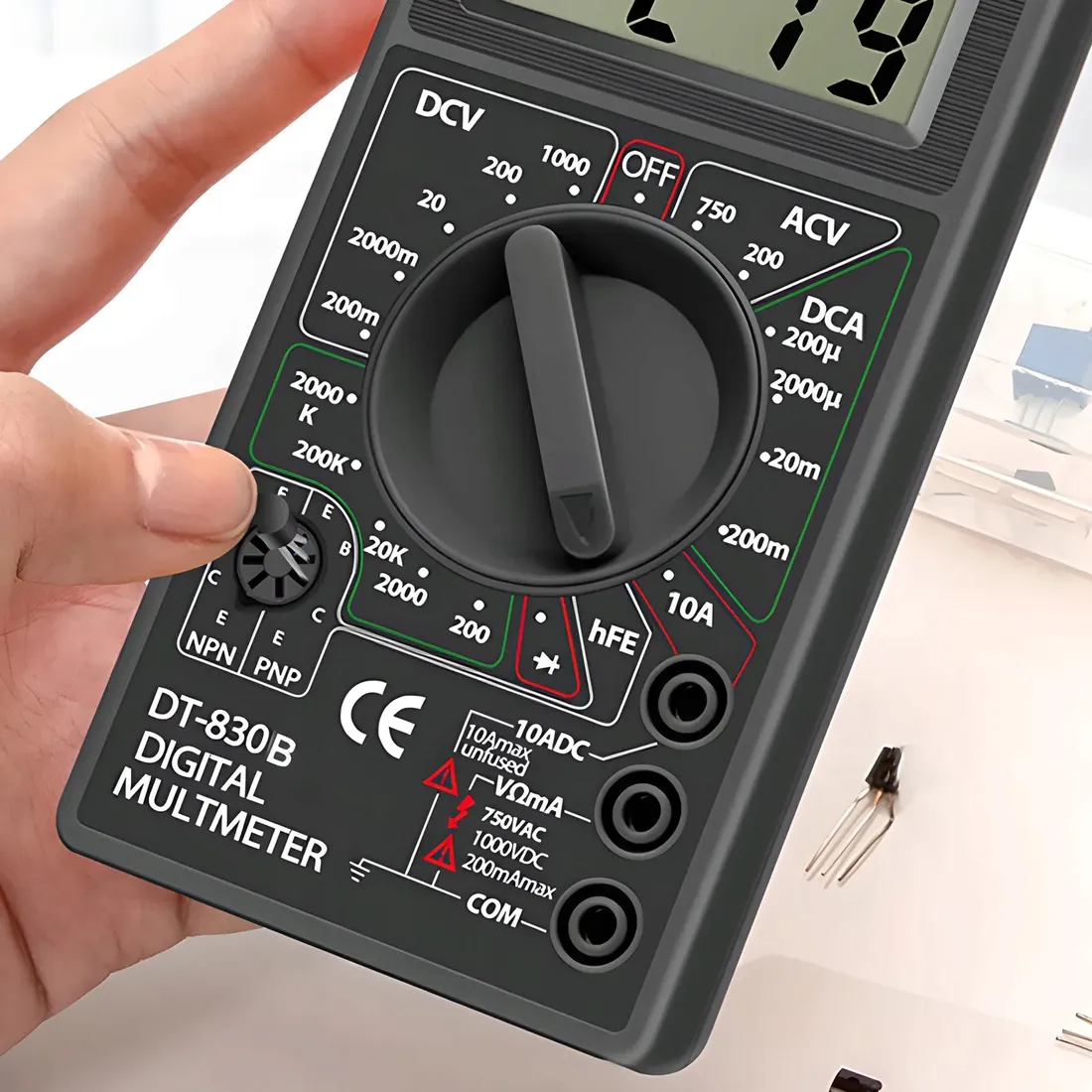 multimetr-miernik-pradu-cyfrowy-elektryczny-iglowy-tester-napiecia-lcd-stan-nowy