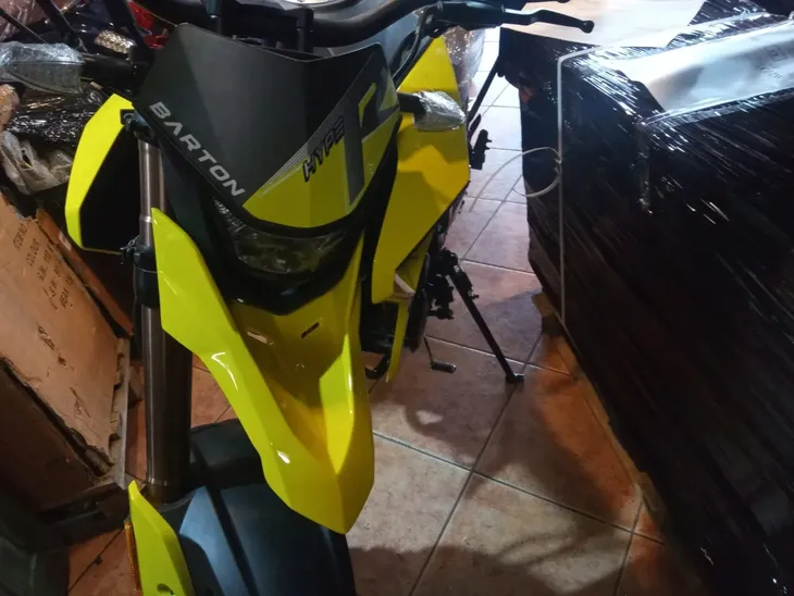barton-hyper-kufry-euro-5-125cc