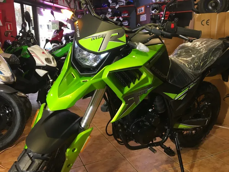 barton-hyper-kufry-euro-5-125cc