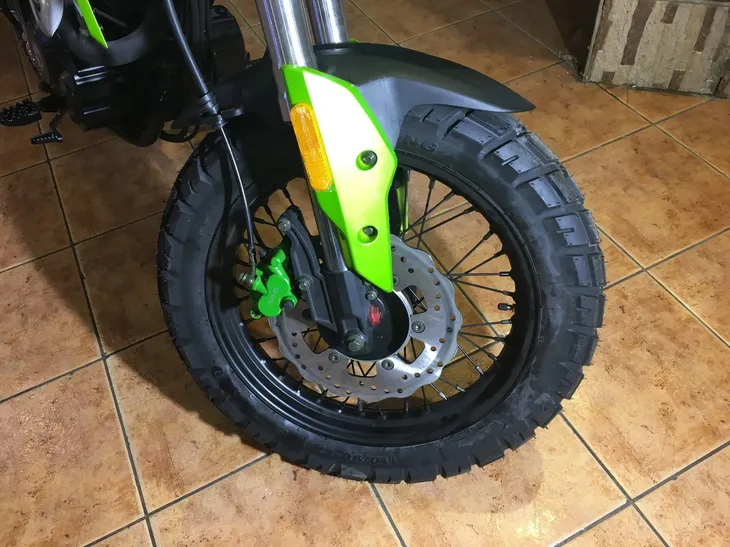barton-hyper-kufry-euro-5-125cc