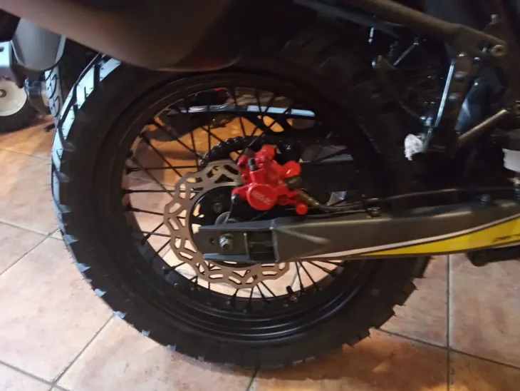 barton-hyper-kufry-euro-5-125cc
