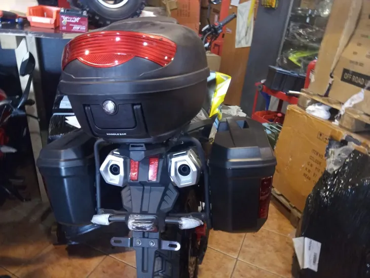 barton-hyper-kufry-euro-5-125cc