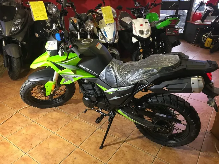 barton-hyper-kufry-euro-5-125cc