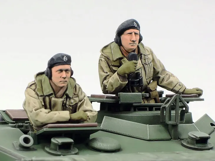 czolg-brytyjski-a34-comet-model-35380-tamiya-stan-nowy
