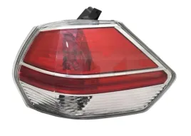 nissan-x-trail-14-lampa-tylna-prawa