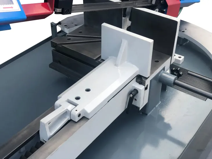 przecinarka-tasmowa-bs-430dg-stan-nowy