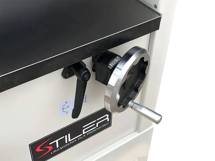 grubosciowka-stiler-th-410-stan-nowy