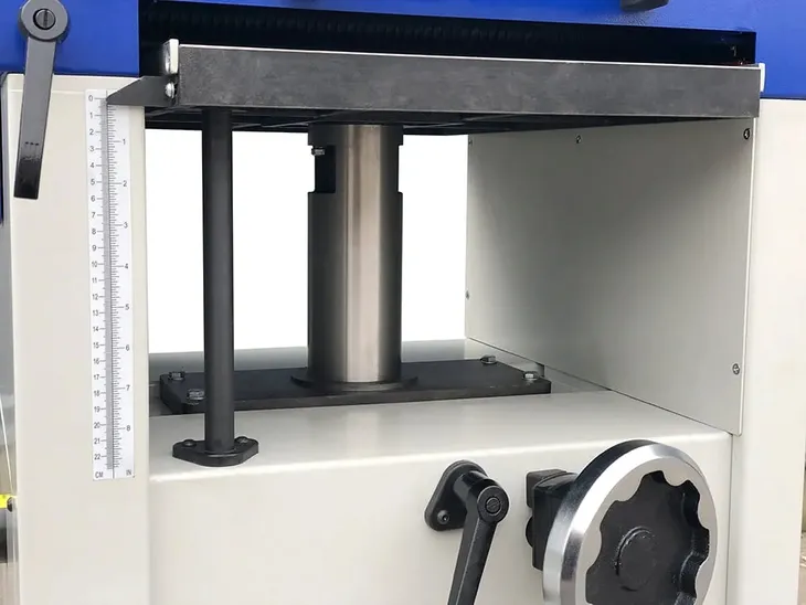 grubosciowka-stiler-th-410-stan-nowy