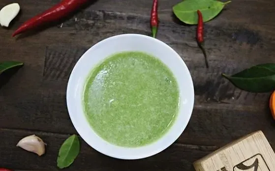 pasta-trawa-cytrynowa-110g-cechy-dodatkowe-brak