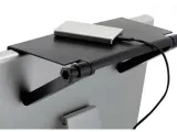 polka-na-telewizor-na-router-dekoder-stolik