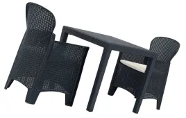 trzy-meble-ogrodowe-stylizowane-na-rattan-szare