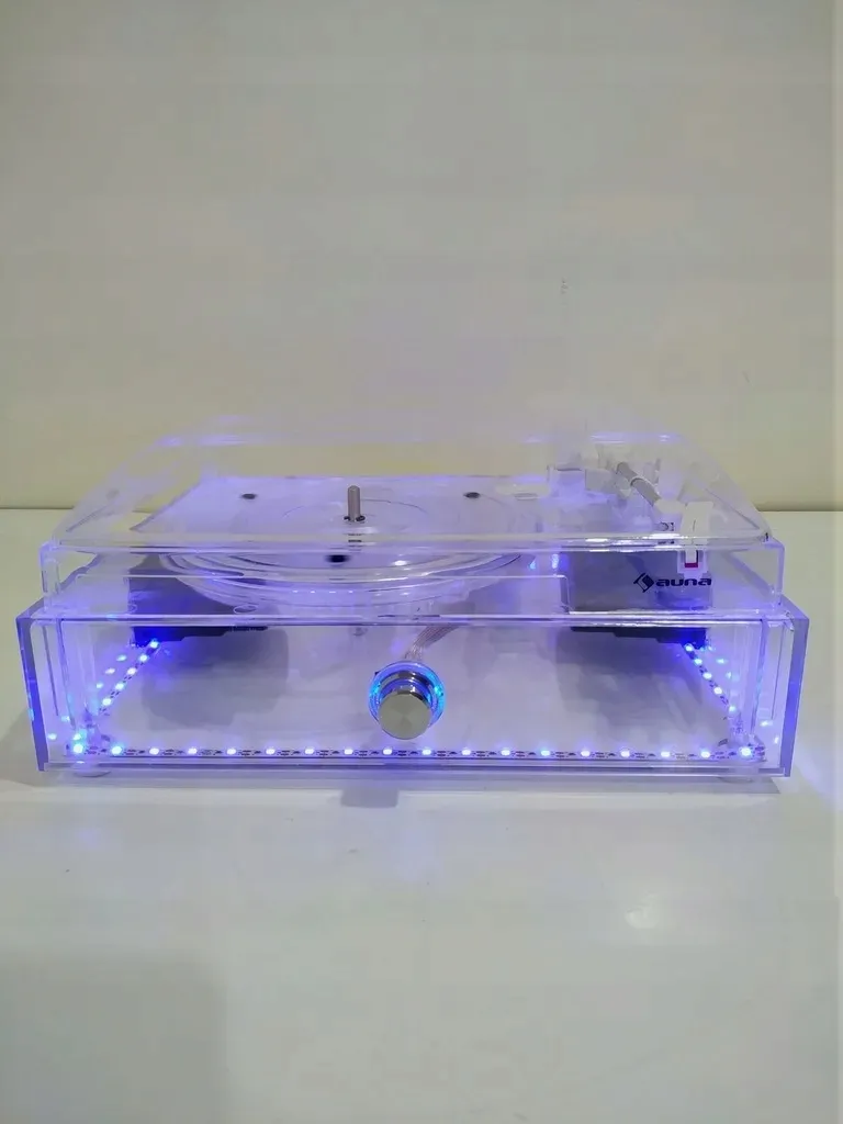 cleartech-gramofon-led-bluetooh-stan-powystawowy