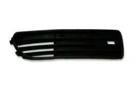 audi-a4-b5-94-98-kratka-zaslepka-atrapa-zderzaka-p