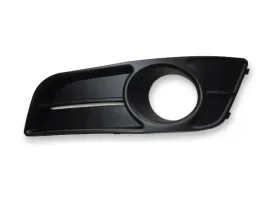 toyota-corolla-e12-fl-04-kratka-zaslepka-zderzaka