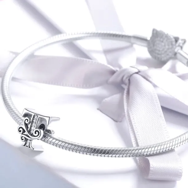 charms-srebro-925-litera-t-czerwinski-rodzaj-wyrob-jubilerski