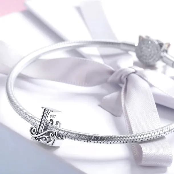charms-srebro-925-litera-l-czerwinski-rodzaj-wyrob-jubilerski