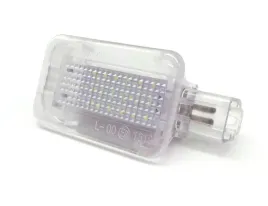 honda-acura-lampka-bagaznika-led-1szt
