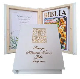 biblia-ksiazka-komunia-swieta