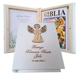 pierwsza-komunia-swieta-pamiatka-biblia