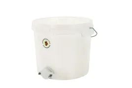 odstojnik-do-miodu-z-zaworem-18-litrow-25kg