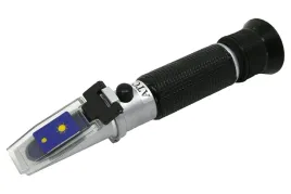 refraktometr-optyczny-z-podswietleniem