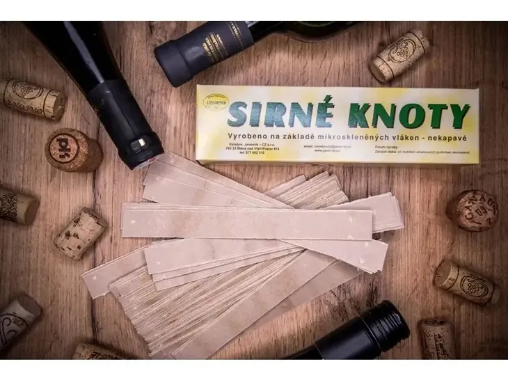 siarka-w-paskach-stan-nowy