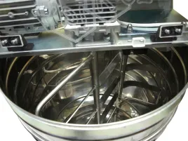 urzadzenie-do-kremowania-miodu-z-plaszczem-grzew