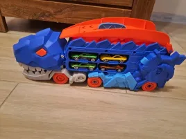 dino-pozeracz-laweta-duzy-63-cm-6-samochodzikow