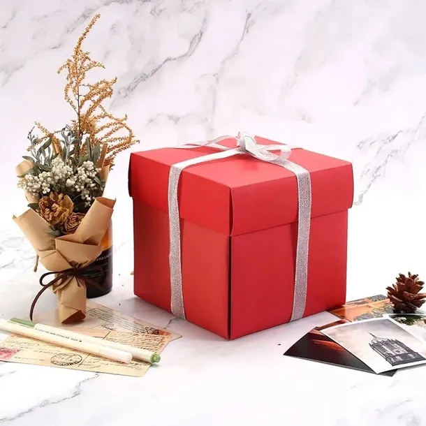 exploding-box-prezent-niespodzianka-diy-walentynki-technika-wykonania-inny-stan-nowy