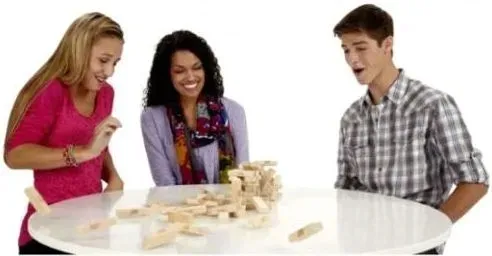 jenga-gra-hasbro-gaming-a2120-plec-dziewczynki-chlopcy