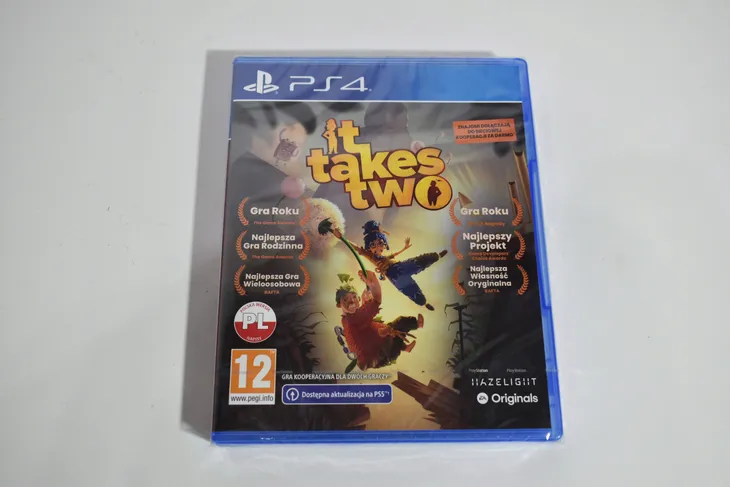 it-takes-two-ps4-tytul-it-takes-two