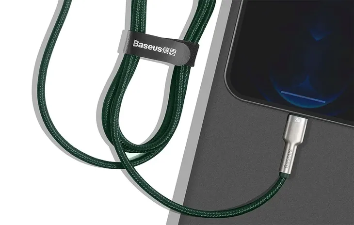 kabel-usb-c-do-lightning-baseus-2m-zielony-waga-z-opakowaniem-0-3-kg-stan-nowy