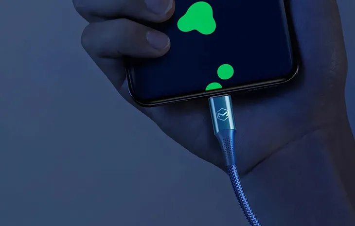 kabel-usb-c-do-usb-c-mcdodo-firefox-100w-2m-niebieski-stan-nowy