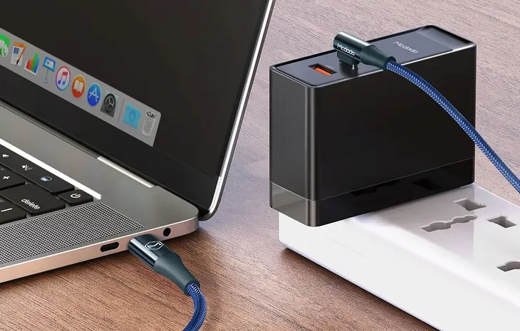 kabel-usb-c-do-usb-c-mcdodo-firefox-100w-2m-niebieski-waga-z-opakowaniem-0-3-kg