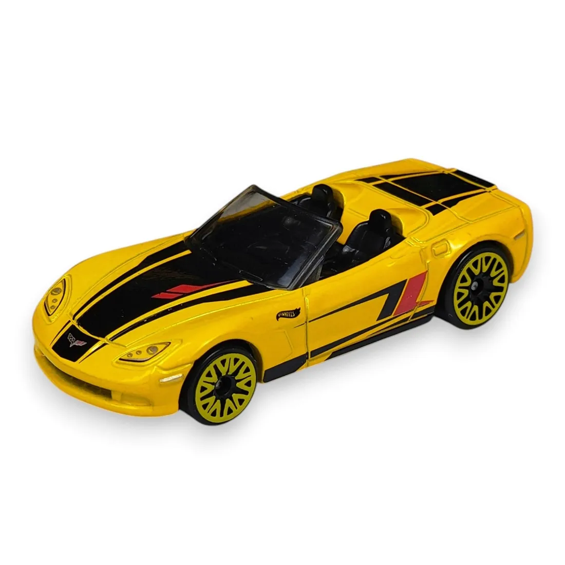 hot-wheels-corvette-c6-luzak