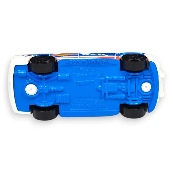hot-wheels-07-chevy-tahoe-luzak-bohater-brak