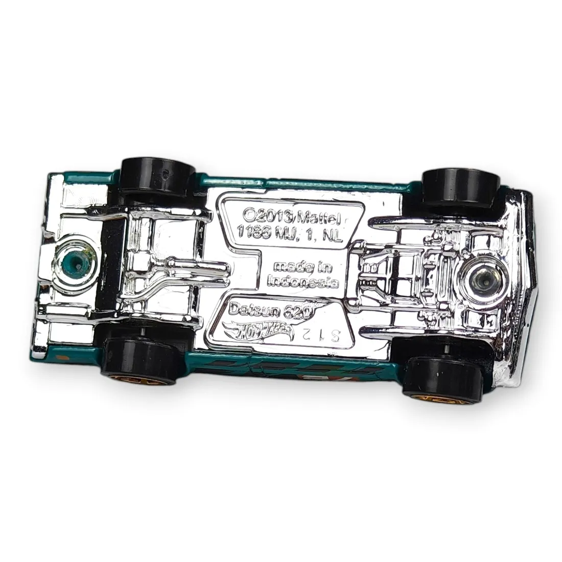 hot-wheels-datsun-620-luzak-stan-powystawowy