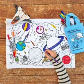 eat-sleep-doodle-podkladka-na-stol-do-malowania-kosmiczna-podroz