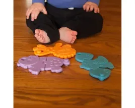 fat-brain-toys-chrupiace-zwierzatka-animal-crackers