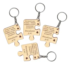 brelok-personalizowany-w-ksztalcie-puzzla-ze-sklejki
